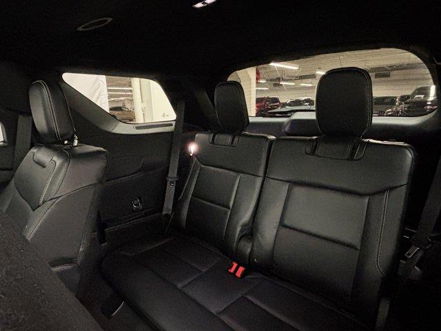 ford Explorer 2022 - 16