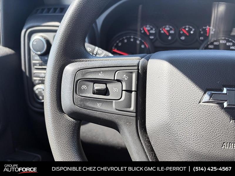 chevrolet Silverado 1500 2024 - 12
