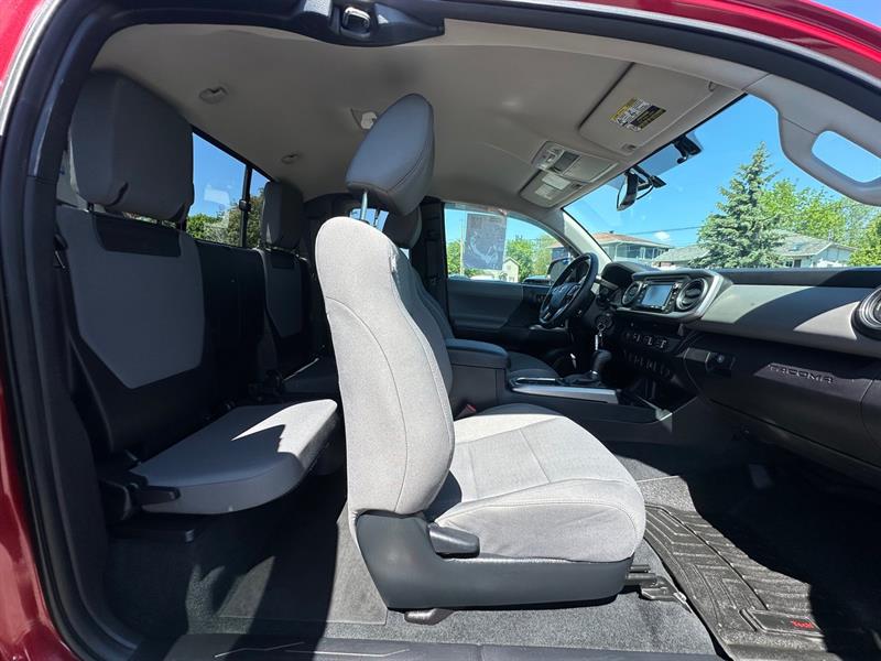 toyota Tacoma 2017 - 13