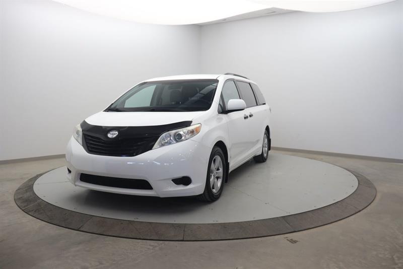 toyota Sienna 2016