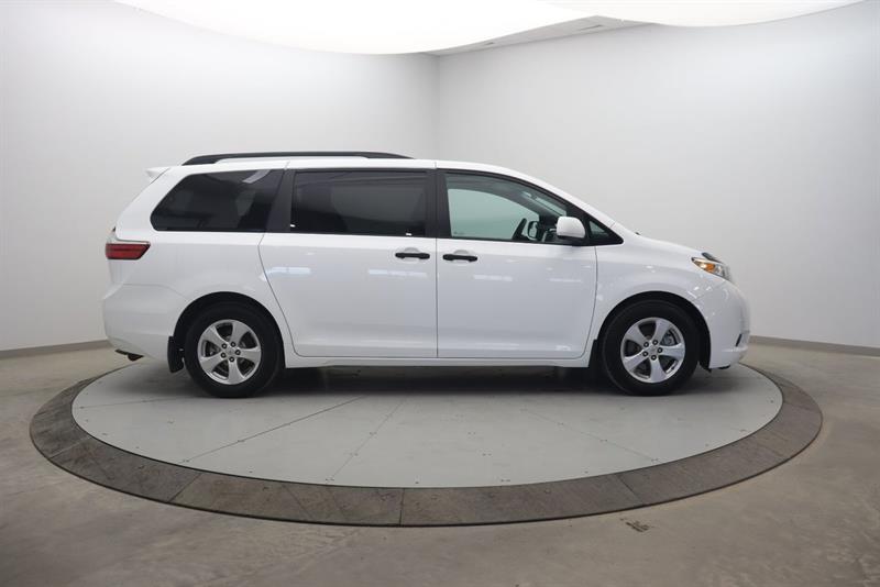 toyota Sienna 2016 - 3