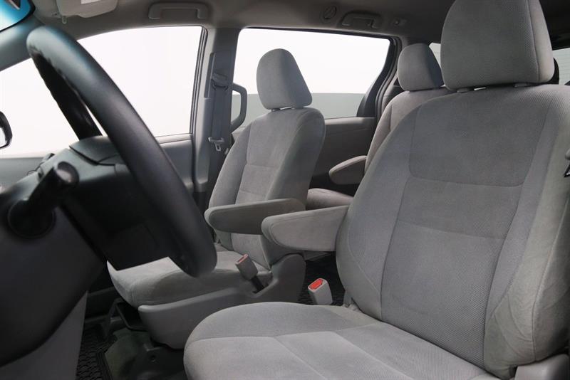 toyota Sienna 2016 - 6