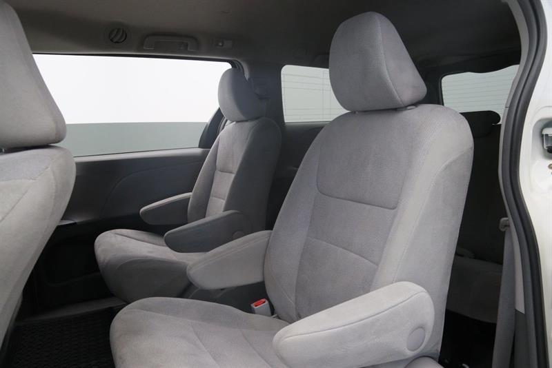 toyota Sienna 2016 - 8