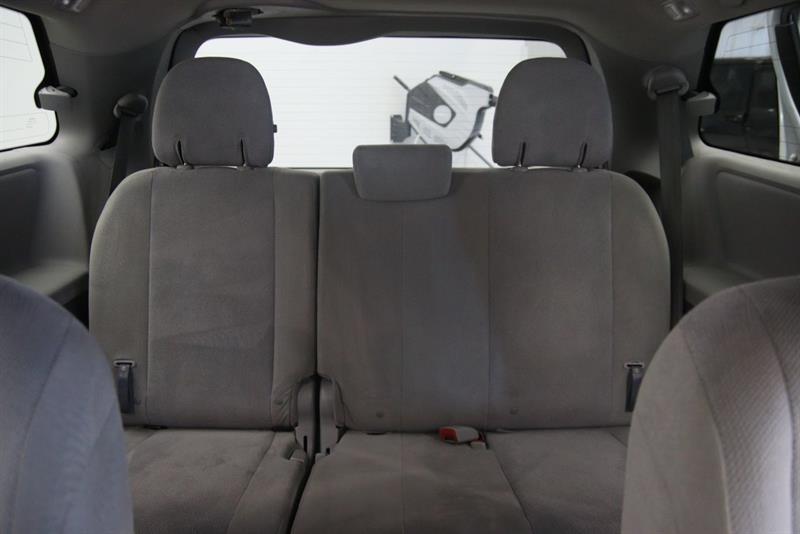 toyota Sienna 2016 - 10