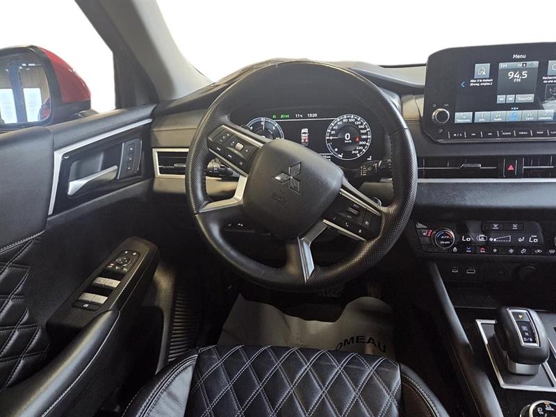 mitsubishi Outlander Plug-In Hybrid 2024 - 11