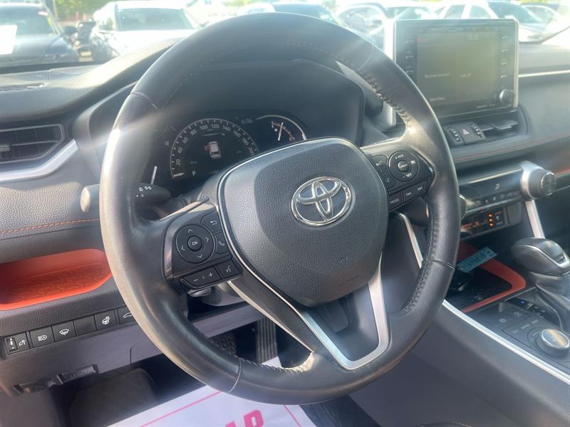 toyota RAV4 2019 - 17