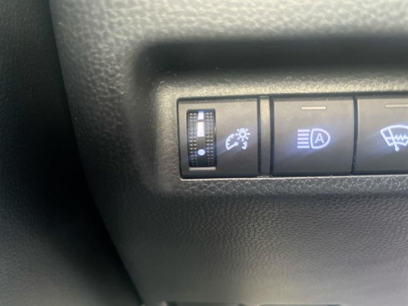 toyota RAV4 2019 - 24