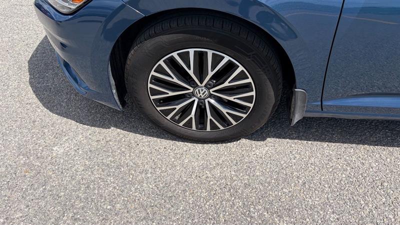 volkswagen Jetta 2019 - 9