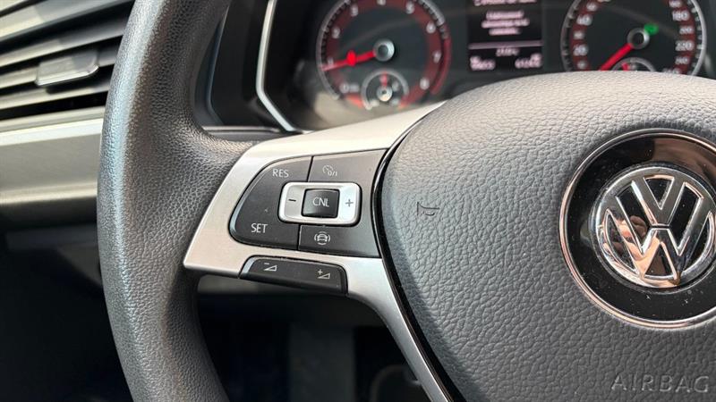 volkswagen Jetta 2019 - 14