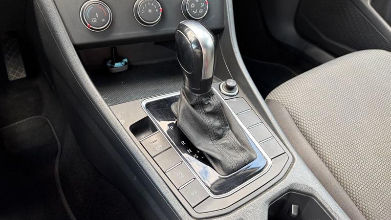 volkswagen Jetta 2019 - 19
