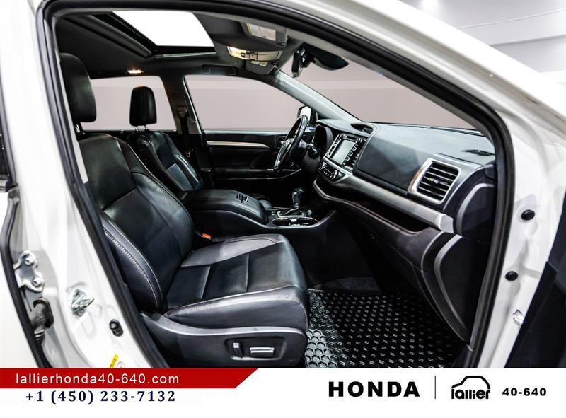 2019 Toyota Highlander - Image 18