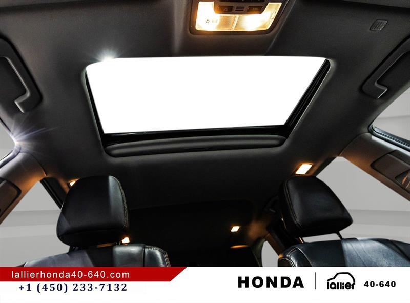 2019 Toyota Highlander - Image 19