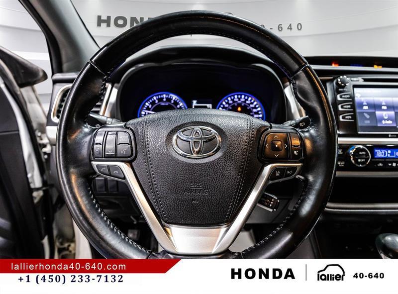 2019 Toyota Highlander - Image 23