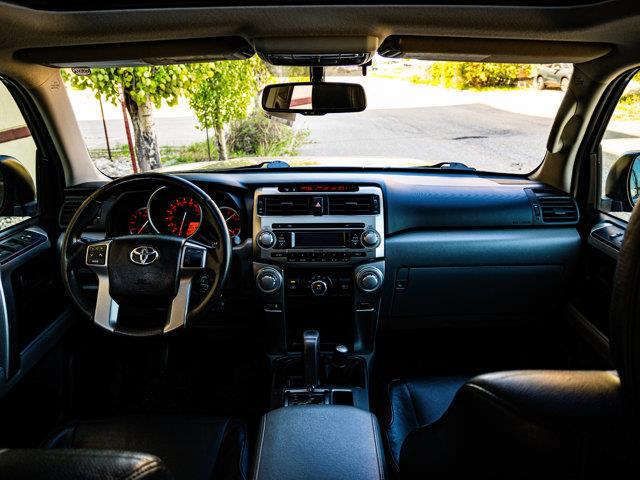 toyota 4Runner 2010 - 32