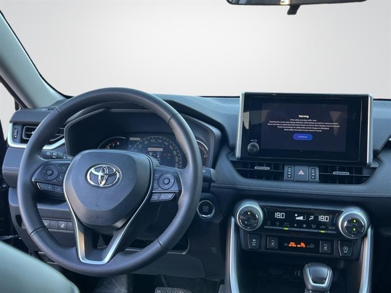 toyota RAV4 2025 - 11