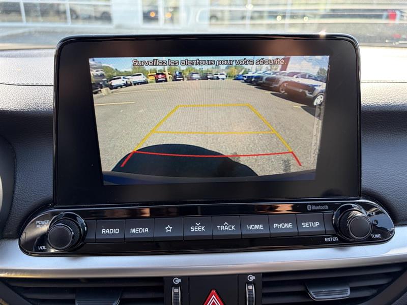 kia Forte 2019 - 13