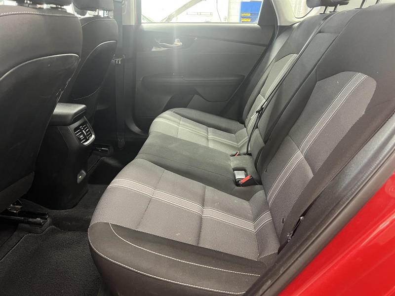 kia Forte 2023 - 9