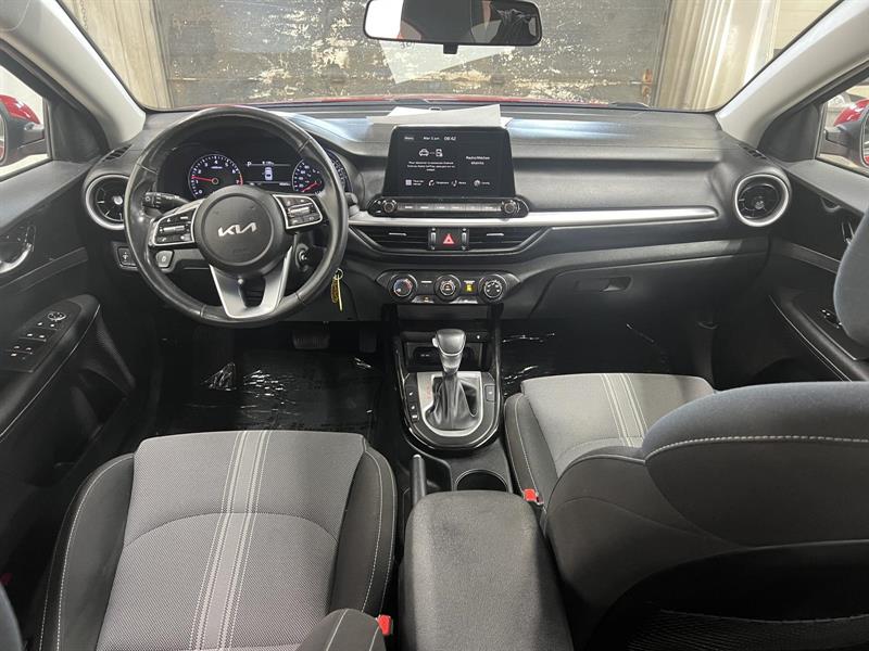 kia Forte 2023 - 10