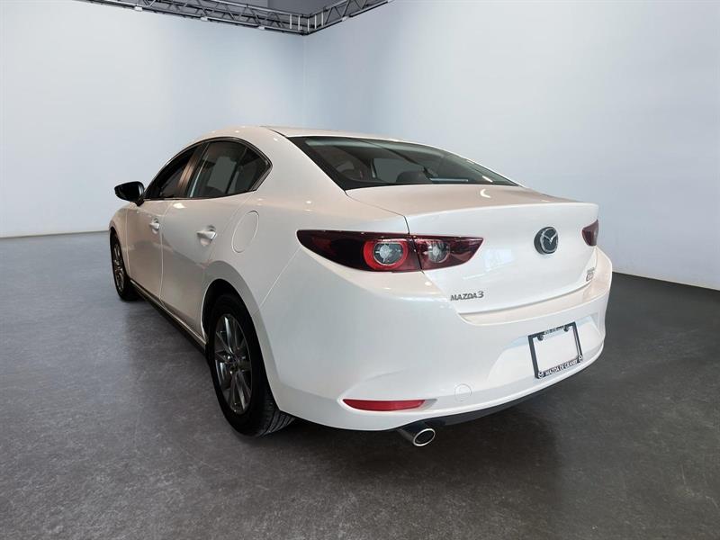 mazda Mazda3 2025 - 10