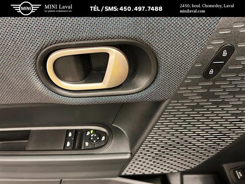 mini 3 Portes 2025 - 17