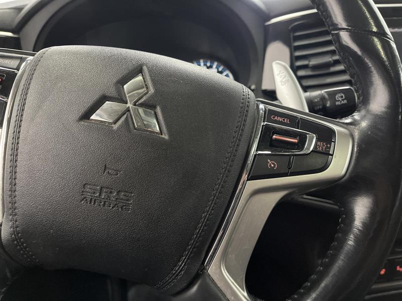mitsubishi Outlander 2018 - 13