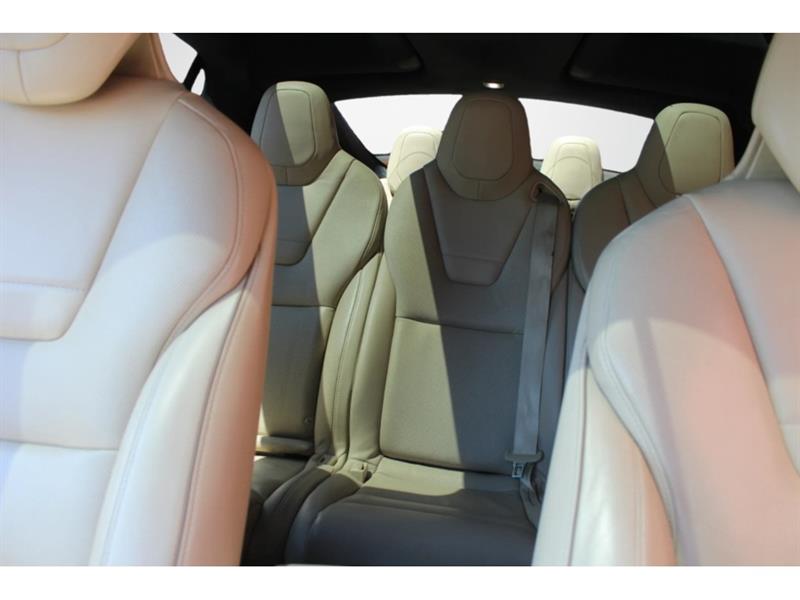 tesla Model X 2016 - 13