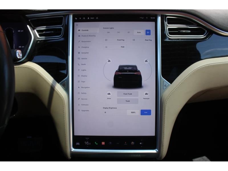 tesla Model X 2016 - 20