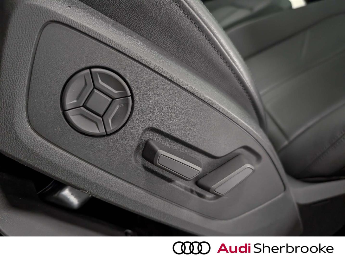 audi Q3 2024 - 10