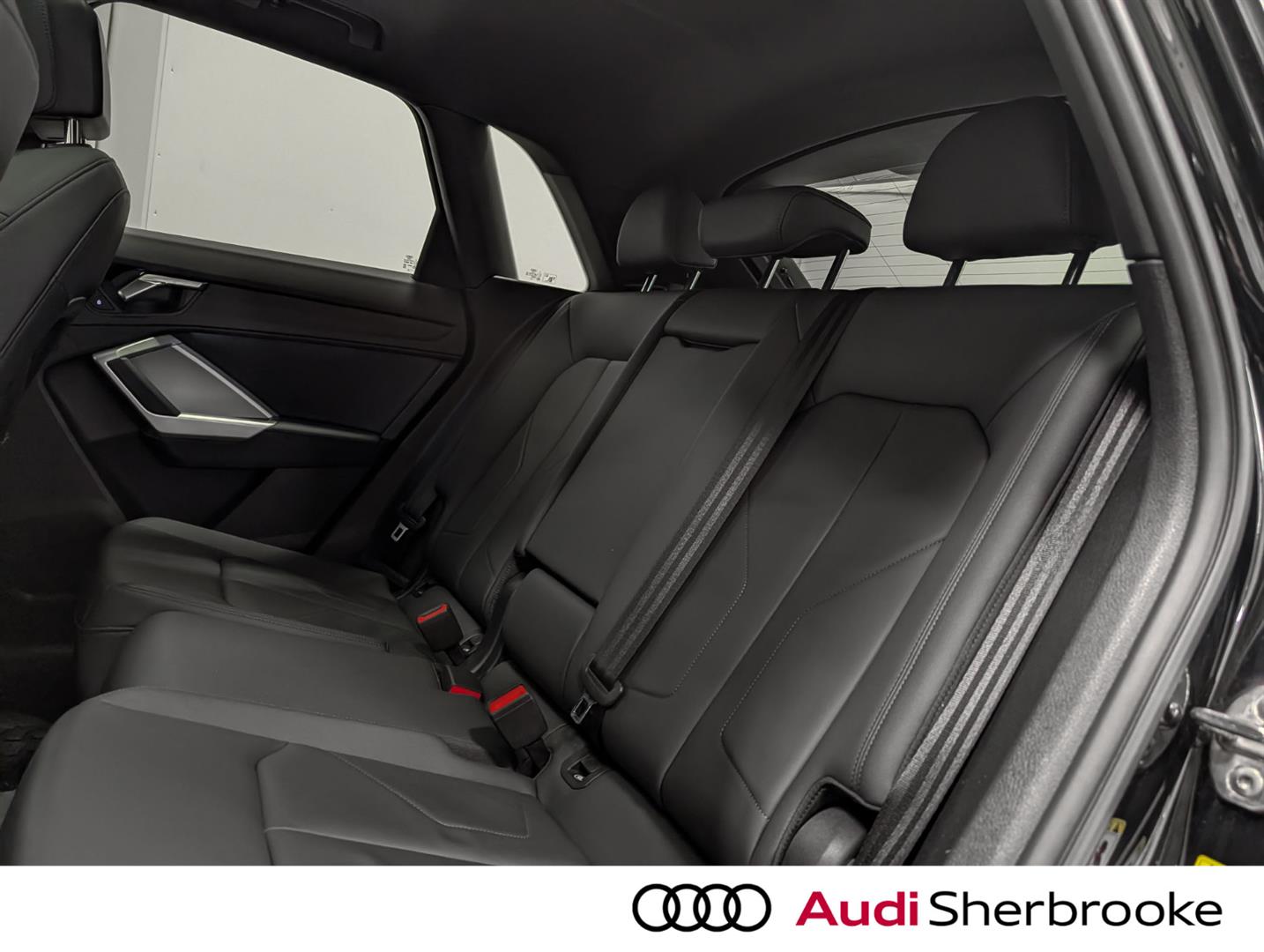 audi Q3 2024 - 12