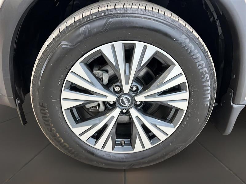 nissan Rogue 2023 - 27