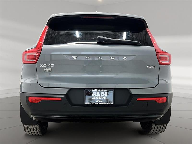 volvo XC40 2024 - 5