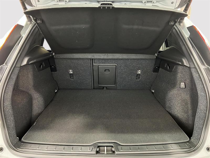 volvo XC40 2024 - 13