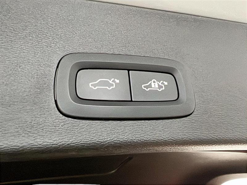 volvo XC40 2024 - 14