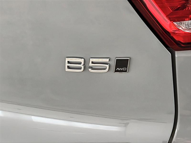 volvo XC40 2024 - 30