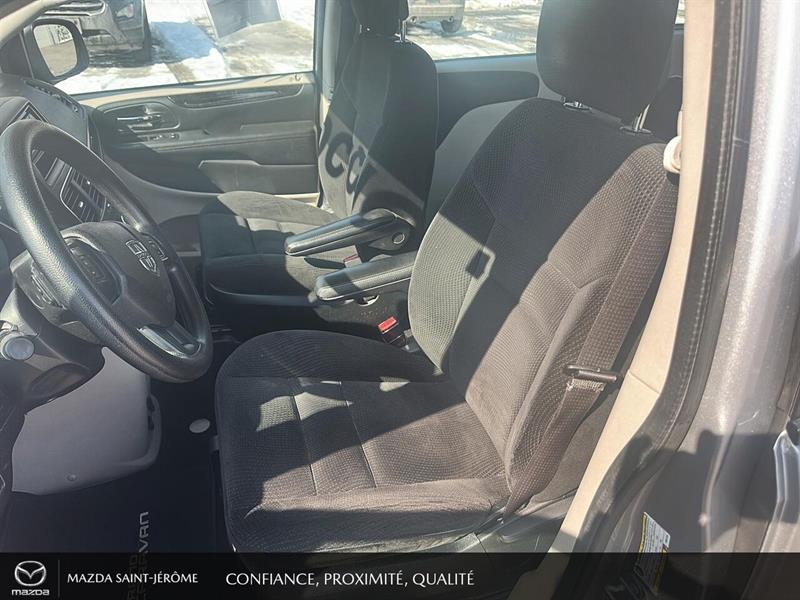 dodge Grand Caravan 2017 - 14