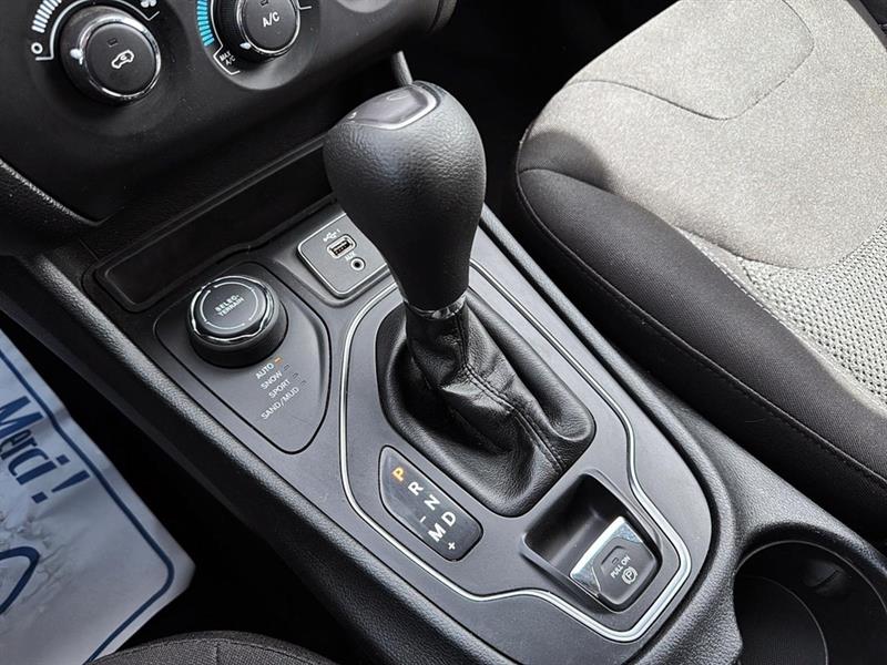 jeep Cherokee 2019 - 34
