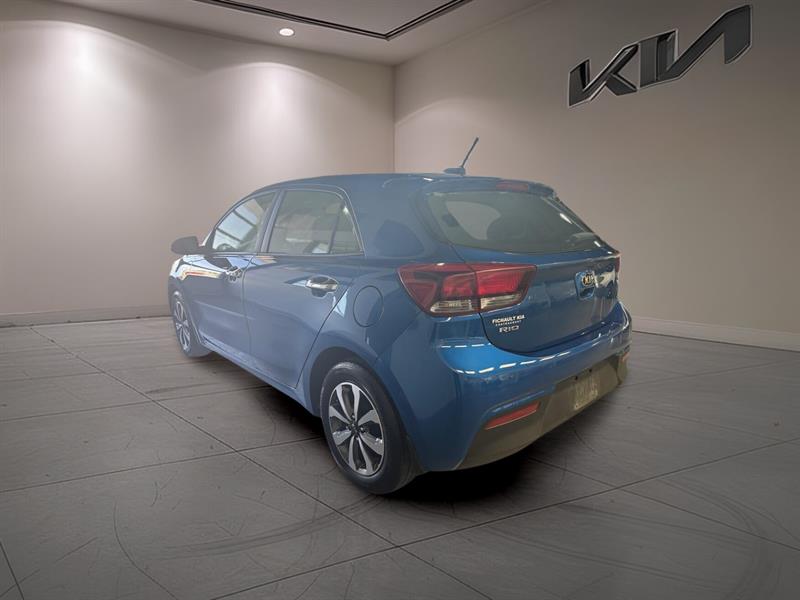 kia Rio5 2021 - 3