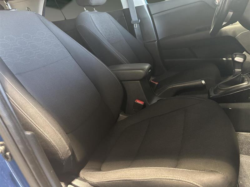 kia Rio5 2021 - 9