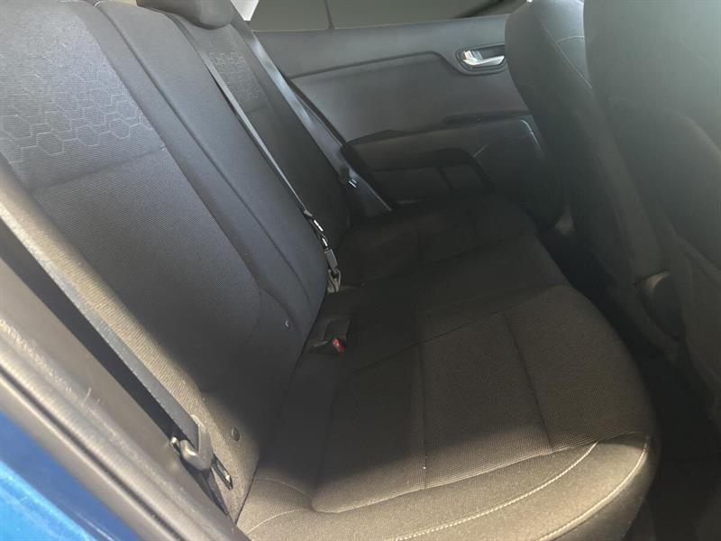 kia Rio5 2021 - 10