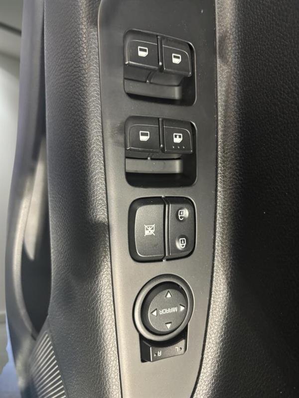 kia Rio5 2021 - 14