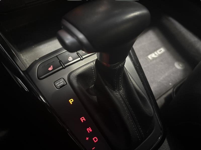 kia Rio5 2021 - 23