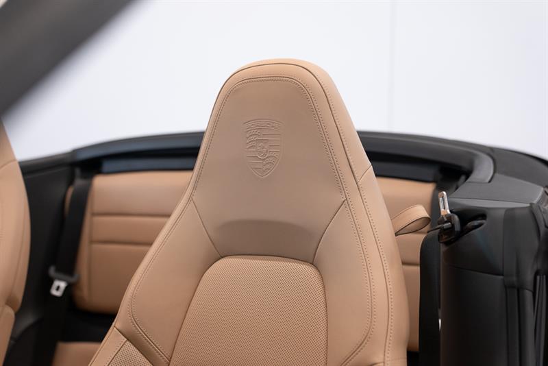 porsche 911 2022 - 14