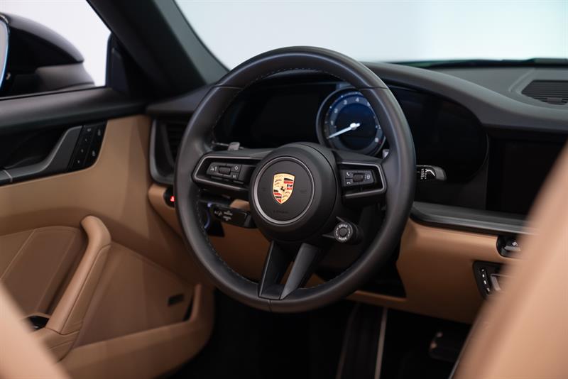 porsche 911 2022 - 26
