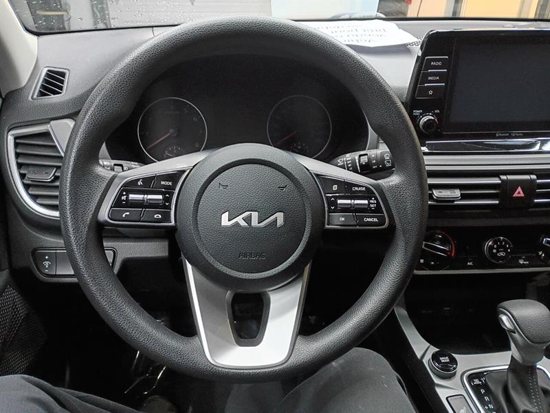 kia Seltos 2023 - 20