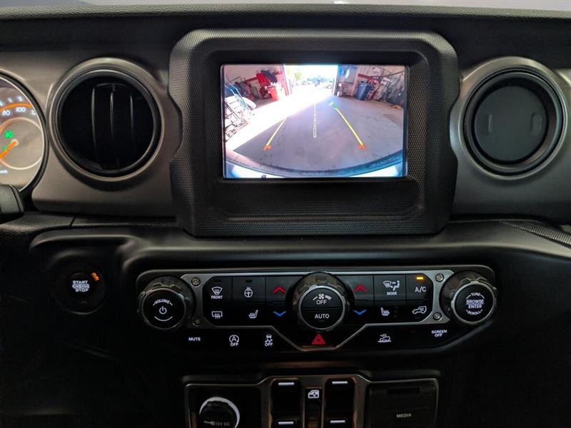 jeep Wrangler 4 Door 2023 - 15