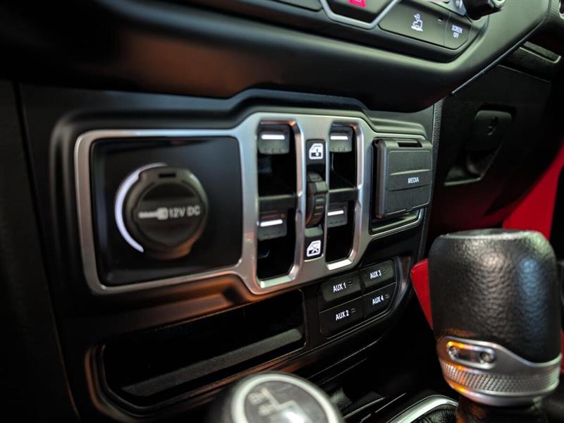 jeep Wrangler 4 Door 2023 - 16