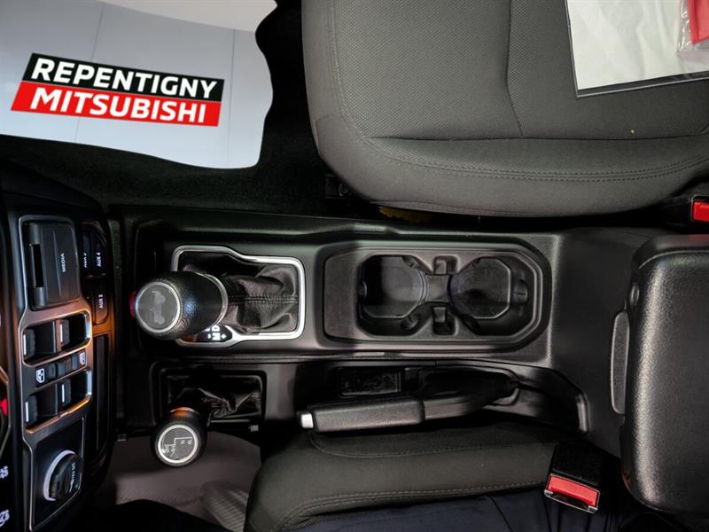 jeep Wrangler 4 Door 2023 - 17