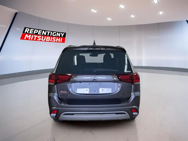 mitsubishi Outlander PHEV 2022 - 4