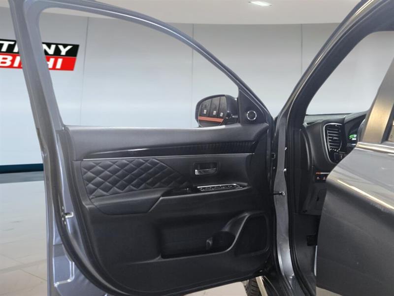mitsubishi Outlander PHEV 2022 - 11