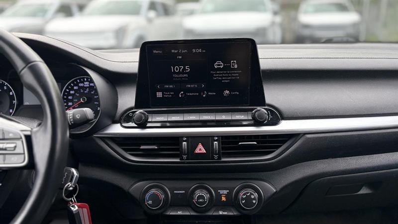 kia Forte 2023 - 18